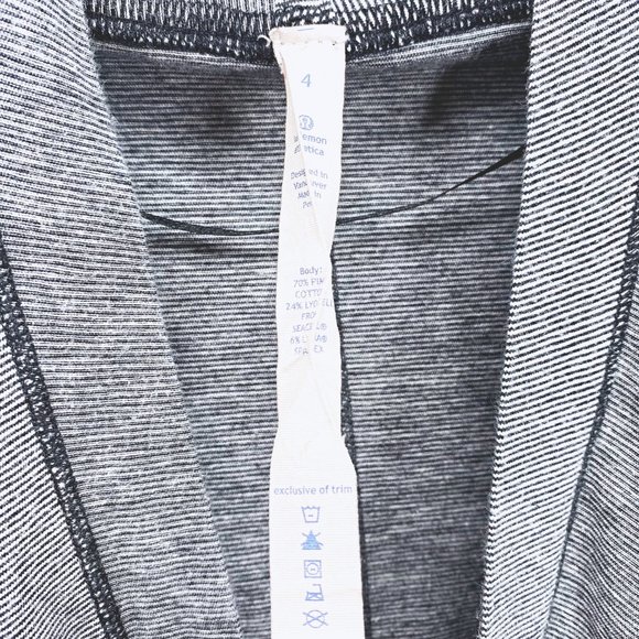 Lululemon Iconic Hooded Wrap - Picture 5 of 14